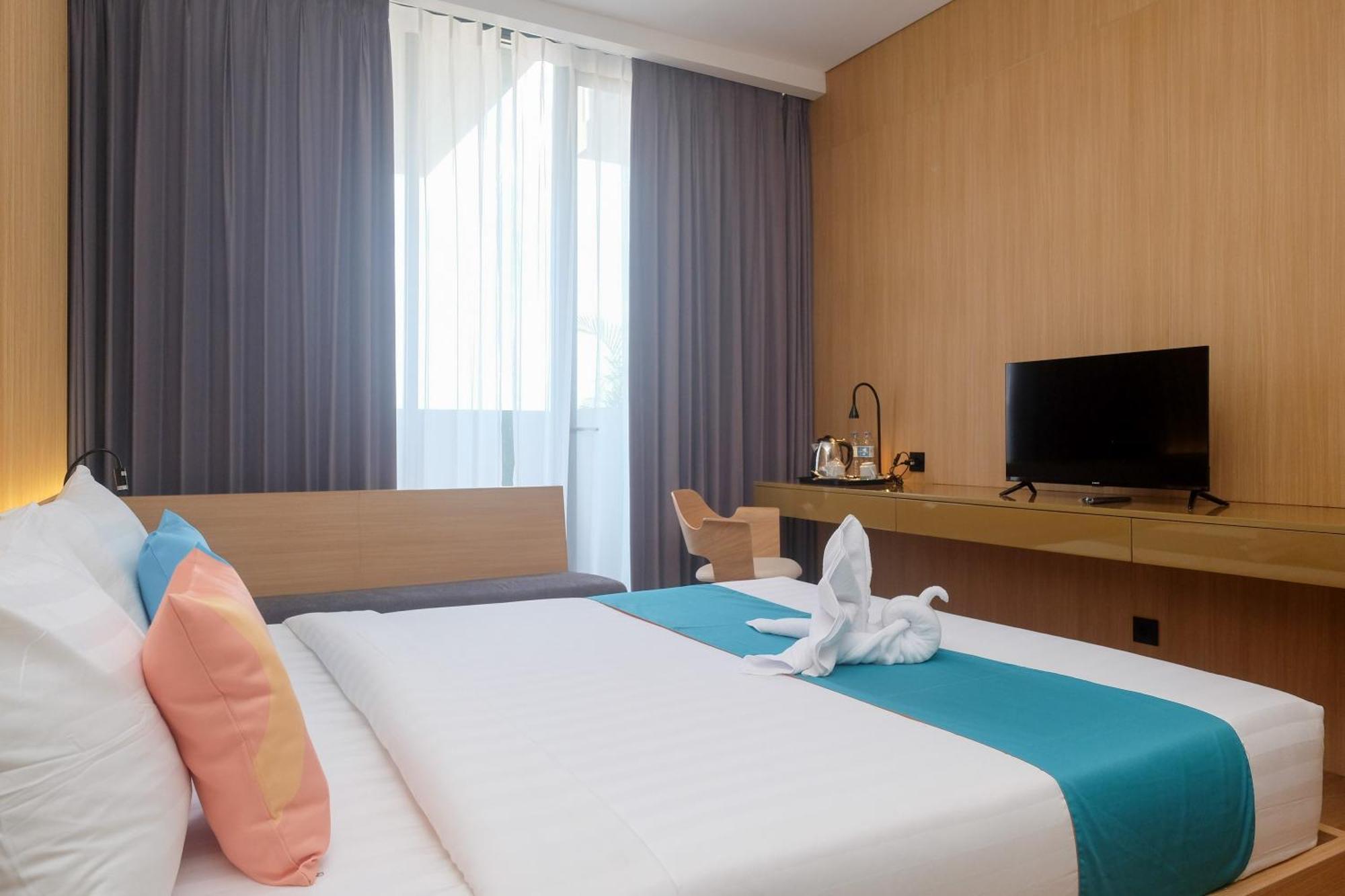 Sans Hotel Rg Living Jogja By Reddoorz Pakualaman Exteriör bild