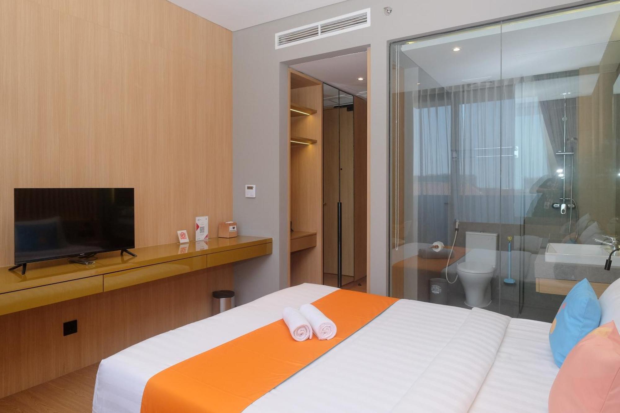 Sans Hotel Rg Living Jogja By Reddoorz Pakualaman Exteriör bild